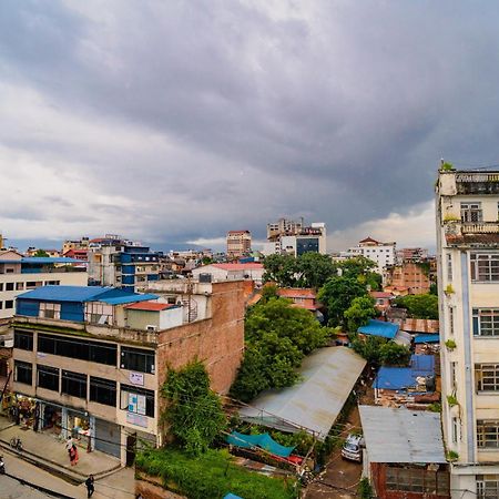 Rest Up Kathmandu Hostel Bagian luar foto