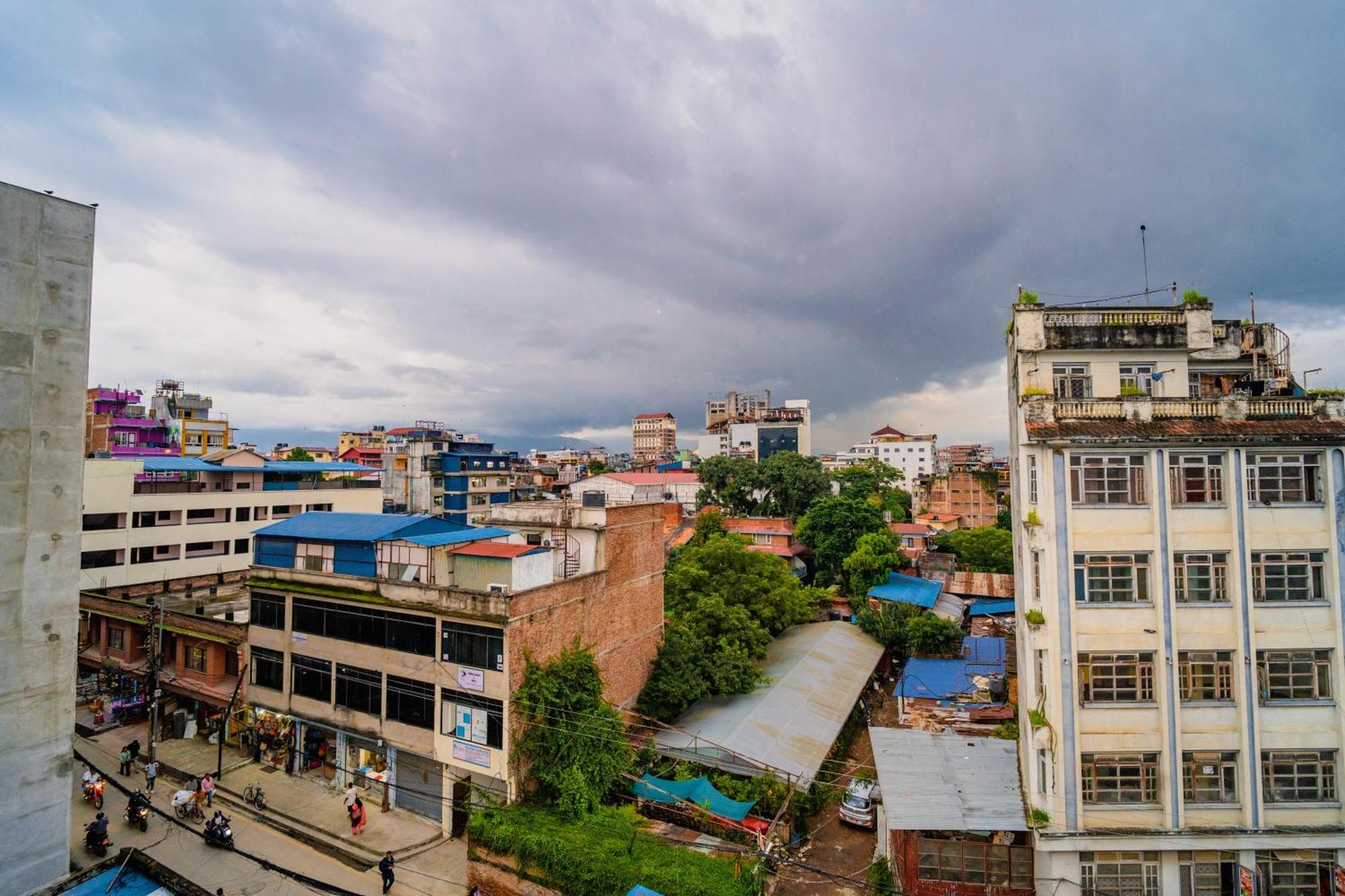 Rest Up Kathmandu Hostel Bagian luar foto