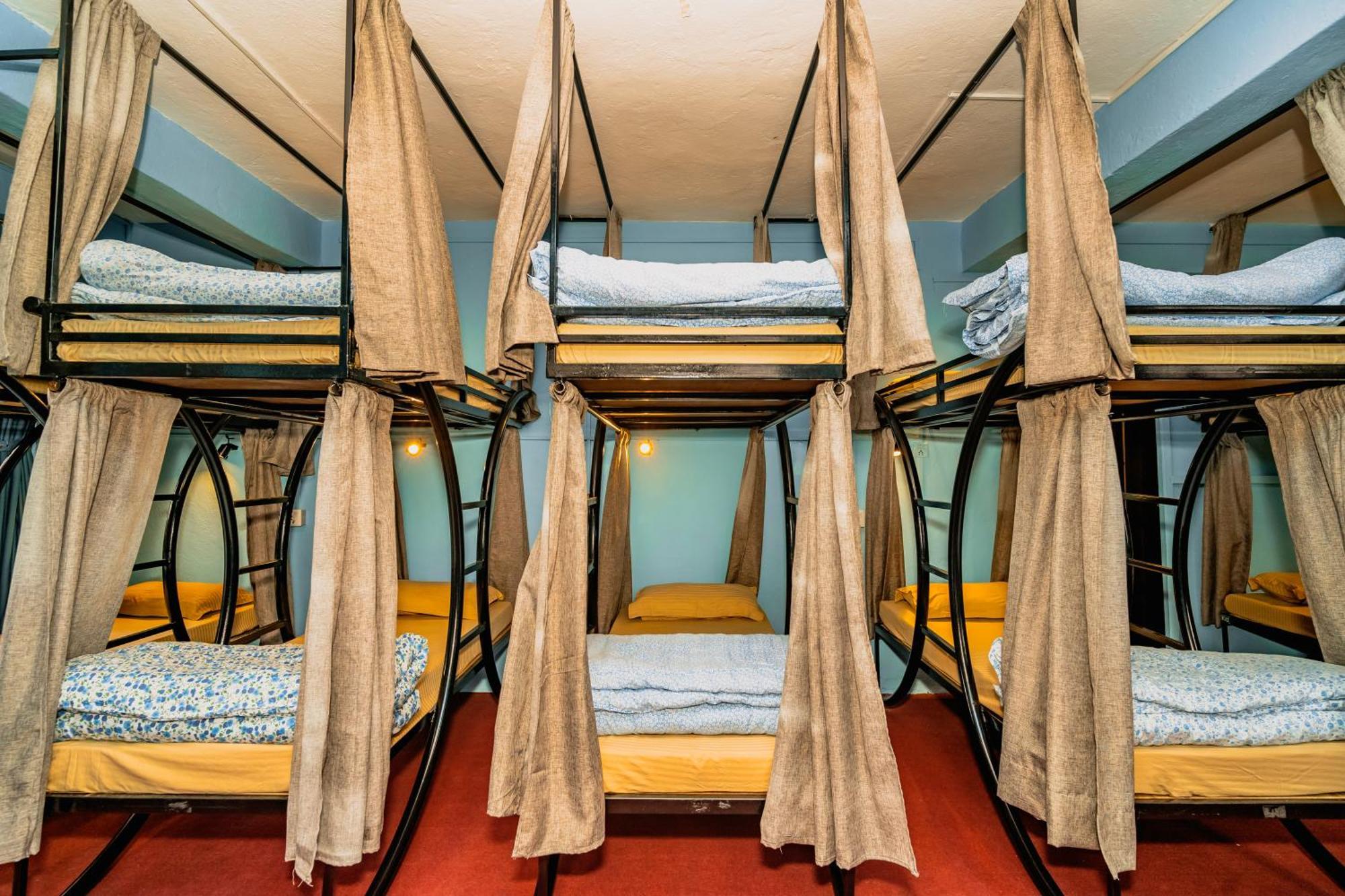 Rest Up Kathmandu Hostel Bagian luar foto