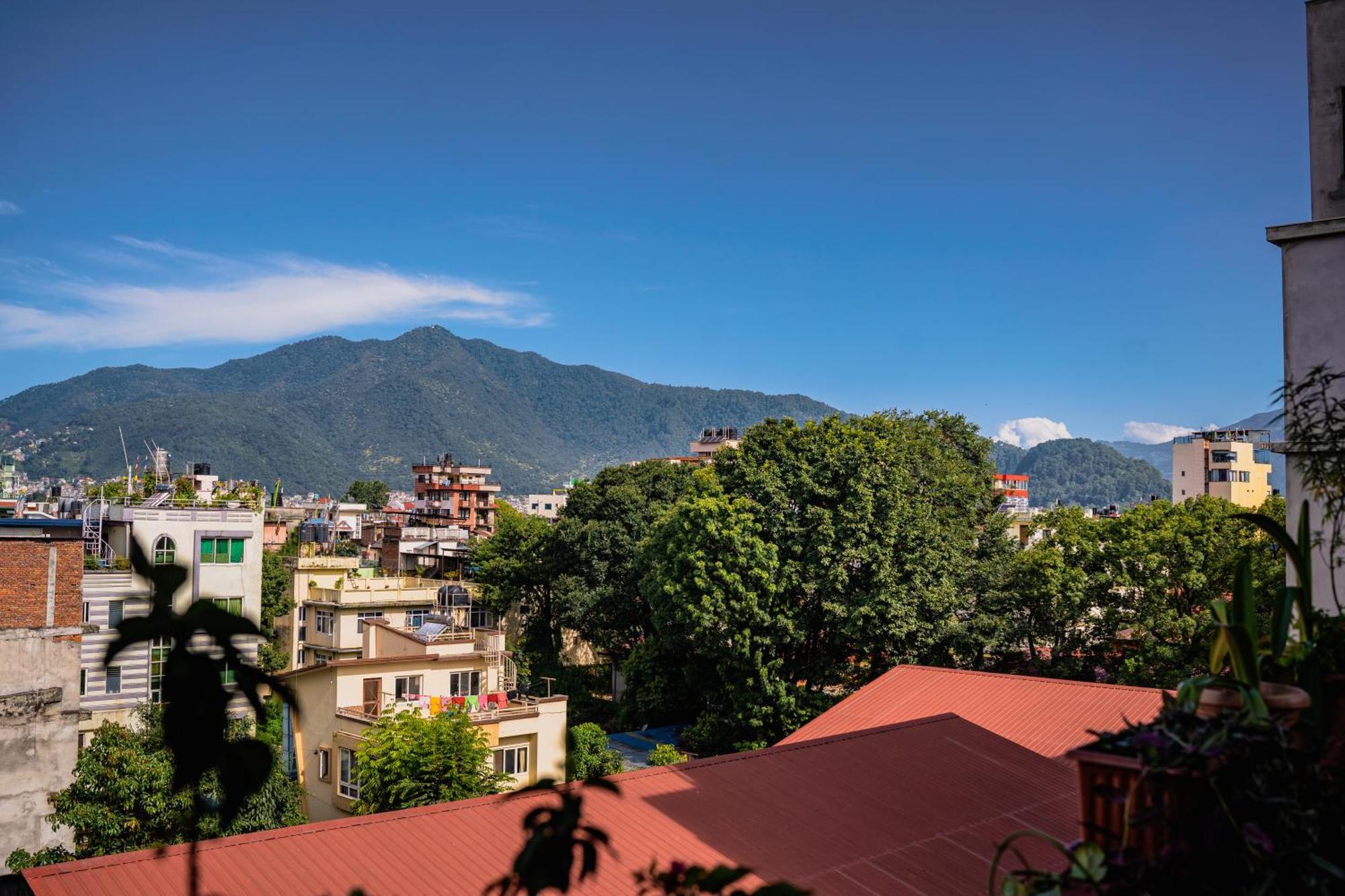 Rest Up Kathmandu Hostel Bagian luar foto