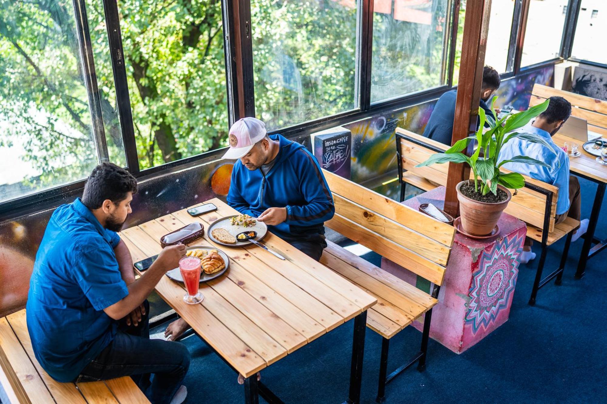 Rest Up Kathmandu Hostel Bagian luar foto