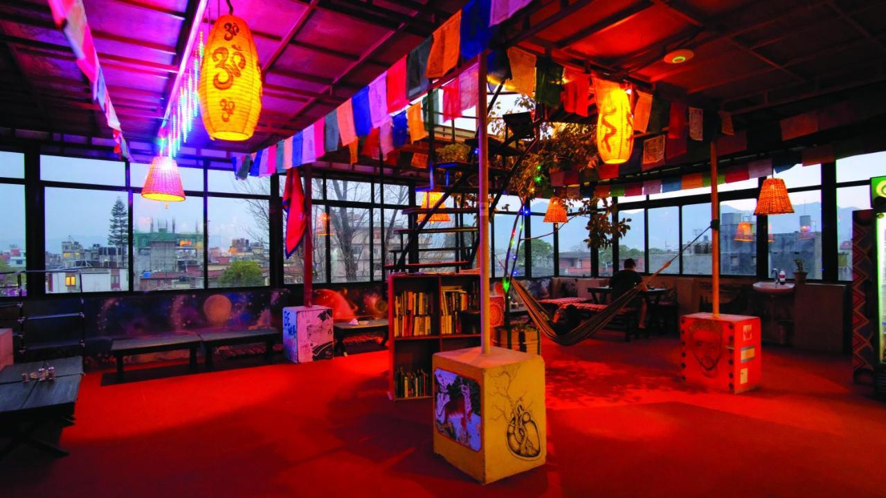 Rest Up Kathmandu Hostel Bagian luar foto